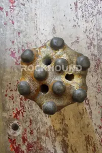 R32 51mm Retrac Button Bit3